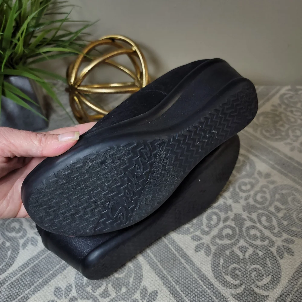 Women's Black Mary Jane Wedge Shoes with Elastic Strap Size 7.5